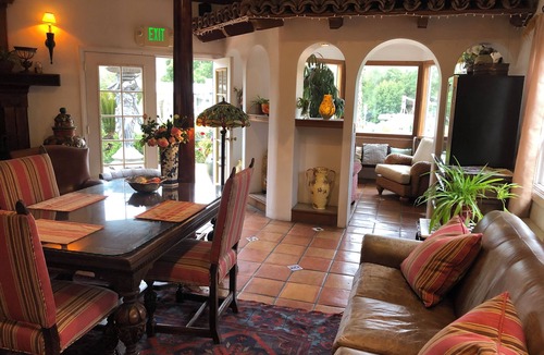 Ojai Hotel | Chantico Inn