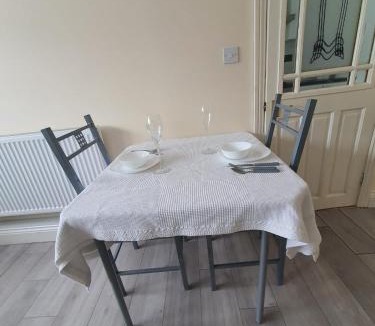 Ickenham Apartment | Chantilly