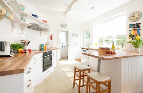 Bembridge Cottage | Chantries