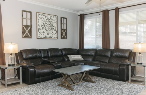 Yucaipa House | CHAPMAN HEIGHTS GEM