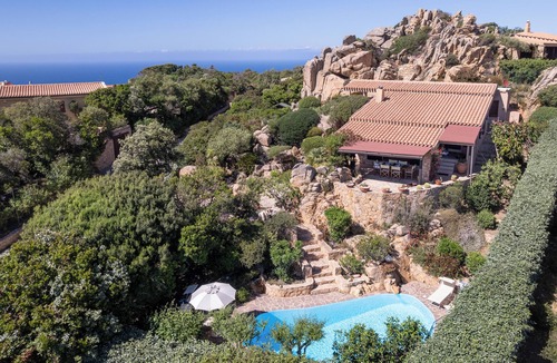 Costa Paradiso Villa | Charming Boutique Villa with amazing garden and private pool