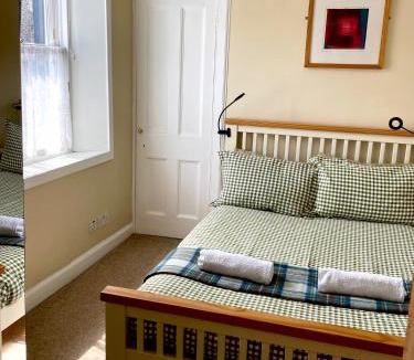 Moffat House | Character cottage in centre of Moffat