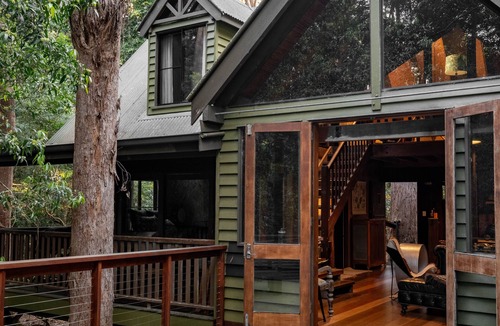 Springbrook Ski Chalet | Character filled chalet at Springbrook National Park, Queensland Australia