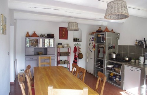 La Couronne House | Character villa with 1000 m² garden close to the sea, Côte Bleue.
