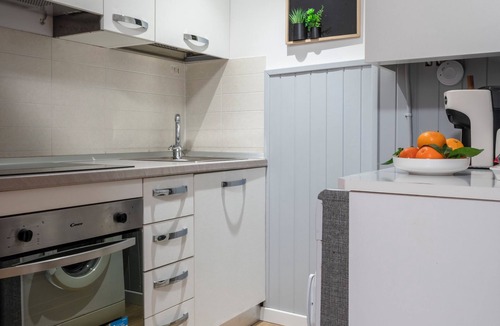 Corridonia Apartment | Characteristic apartment in historic village, pets allowed,