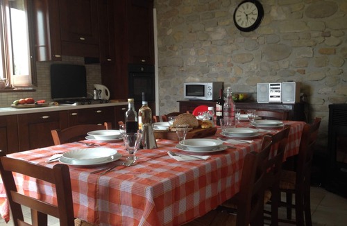 Marciano House | Characteristic Country House, With Pool And Stunning Views Of Mountains