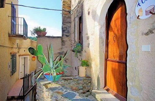 Belmonte Calabro Apartment | Characteristic house in the historic centre of Belmonte Calabro, Nature and Culture
