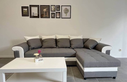 Ransart House | Charbex 4 Brussels-Charleroi-Airport
