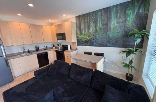 Downtown Des Moines Apartment | Charcoal Loft