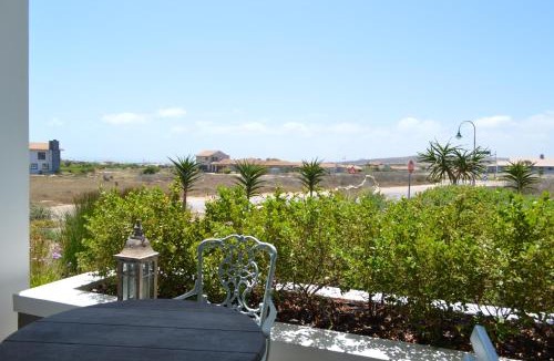 Langebaan Apartment | Chardon