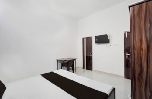 Amritsar Apartment | charge quoted for all 7 Rooms which varies on Room taken.Famous GoldenTemple3km