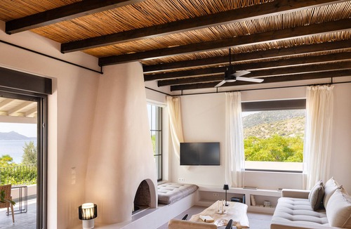 Poseidonio House | Chariclea Main House