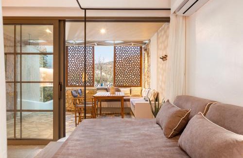 Klima House | Chariclea Villas Retreat