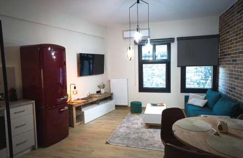 Agios Pavlos Apartment | Charis Beyond the Castle