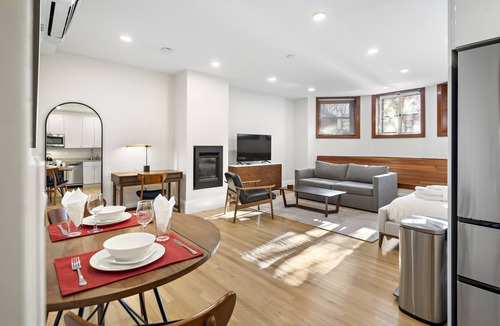 Fenway–Kenmore Apartment | Charlesgate Suites