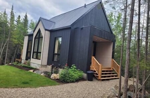 Saint Aime Des Lacs Ski Chalet | Charlevoix - Chalet Le Nid