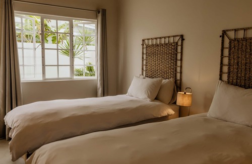 Swakopmund House | Charlie's Guesthouse