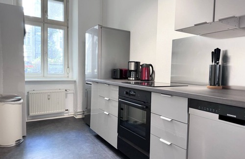 Charlottenburg Apartment | Charlottenburger Schloss Kiez an der Spree 3 SZ