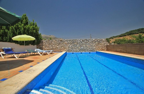 Benalauria Apartment | Charming Studio Apartment on Country Finca - experience the real Andalucia!