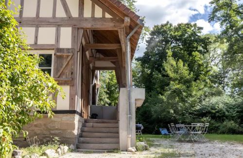 Saint-Brice-Courcelles Ski Chalet | Charmante demeure au coeur des Bois