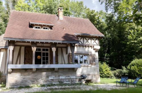 Saint-Brice-Courcelles Ski Chalet | Charmante demeure au coeur des Bois