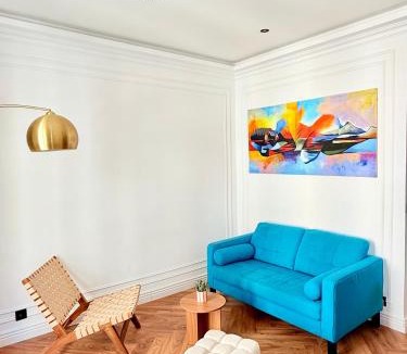 Liberation Apartment | Charmant 2 Pièces avec balcon
