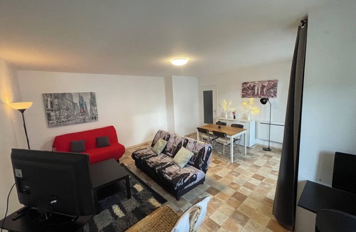 Koenigshoffen Est Apartment | Charmant Deux Pièces Proche Centre Ville Tram à 7 Minutes
