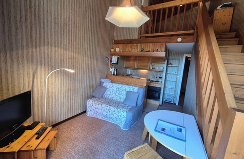 Montcel Apartment | Charmant Duplex au Pied des Pistes – Balcon Plein Sud & Mezzanine