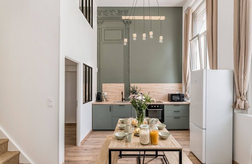 Jacquard - Prefecture Apartment | Charmant & Spacieux Appartement en Cœur de Ville de Saint-etienne - 6 Personnes