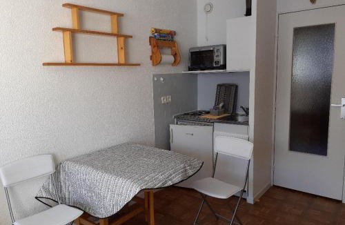 Le Sauze Apartment | Charmant studio 4 pers au Sauze avec balcon et parking - FR-1-165A-114