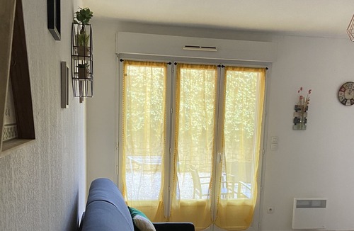 Millenaire Apartment | Charmant Studio Avec Jardin Proche Odysseum