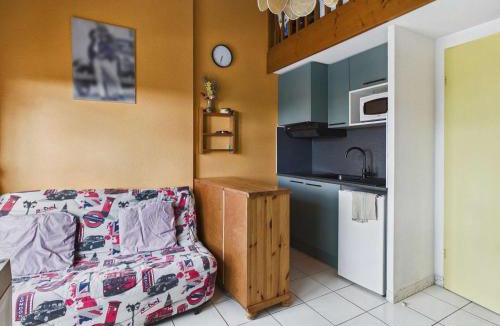 Marseillan Plage Apartment | Charmant Studio Cabine Mezzanine avec Terrasse et Piscine à Marseillan - 6 Couchages - FR-1-326-437