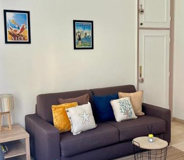 Lazaret Apartment | Charmant Studio en bord de Mer