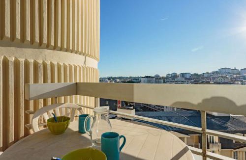Biarritz Apartment | Charmant studio en centre-ville avec piscine proche Grande Plage - FR-1-3-410