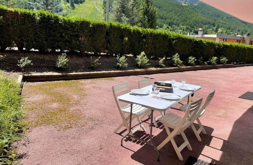 Chantemerle Apartment | Charmant T2 avec coin montagne, proche pistes et commerces, 6 couchages, terrasse, Serre Chevalier - FR-1-330E-104