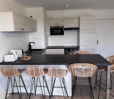 Maurepas Apartment | Charmant T2 avec parking privé