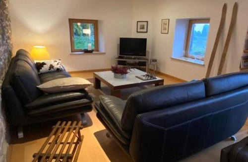 Basse-sur-le-Rupt Bed & Breakfast | Charmante Chambre avec Vue sur la Vallée, Randonnée et Cuisine Locale - FR-1-589-624