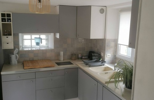 Etampes House | Charmante Maisonnette et son Petit Coin de Verdure
