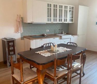 Corniglio Apartment | Charme nel borgo - Appartamento Lina