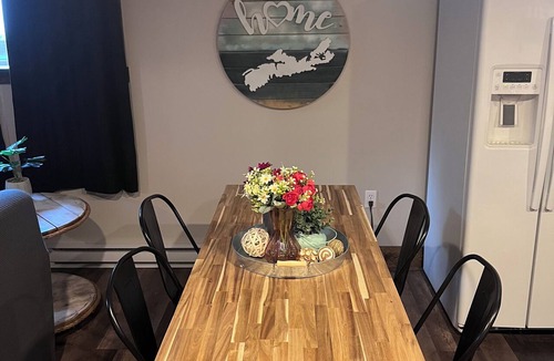 Kings County Apartment | Charmer Down Under