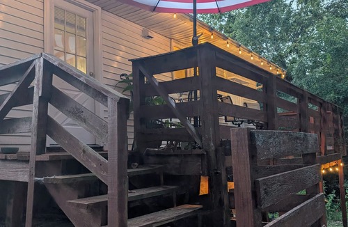 Carbondale Cabin | Charmful Cabin next to Wildlife Refuge/Pet-friendly