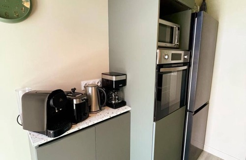 Saint-Jean-Saint-Germain Cottage | Charming house with pool and parking - 12 guests