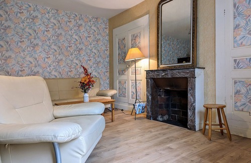 Saint-Didier-sur-Doulon Cottage | Charming Village Cottage with Courtyard, near Lavaudieu & Doulon Church