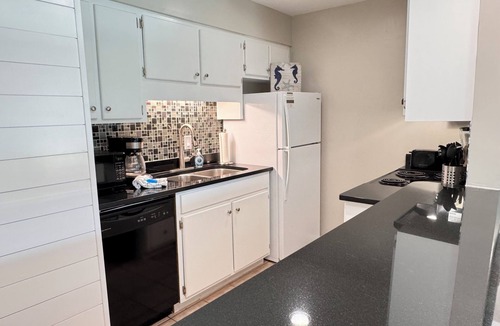 Biltmore Beach Resort | Charming 1-bedroom resort with WiFi, AC in peaceful Panama City Beach