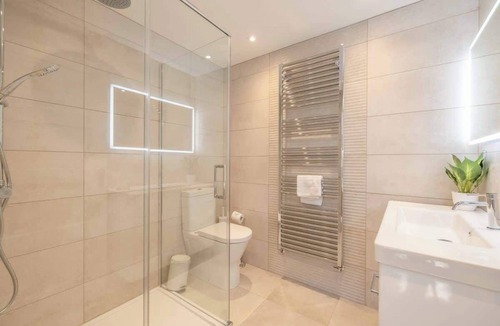 Bray on Thames House | Charming 1-Bed Annexe in Maidenhead - By Tempstay