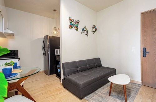 Centro Apartment | Charming 1-bedroom apartment in delightful Playa del Carmen with WiFi, AC