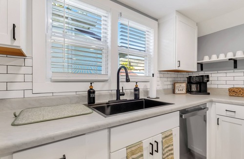 Big Stone Gap House | Charming 1-bedroom house in welcoming Big Stone Gap Virginia!