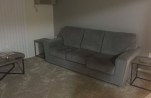 Wixom Apartment | Charming 1-bedroom 1 bathroom apartment in the Metro Detroit Suburb Wixom