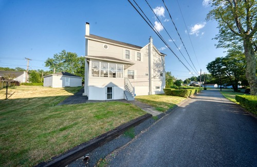 Carbondale Apartment | Charming 1-bedroom apartment in welcoming Carbondale with AC