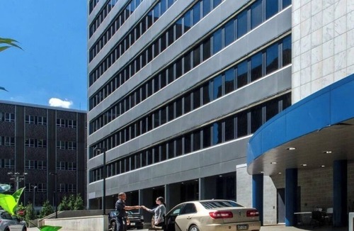 Downtown Pittsburgh Apartment | Charming 1-bedroom apartment in delightful Pittsburgh with WiFi, fitness room